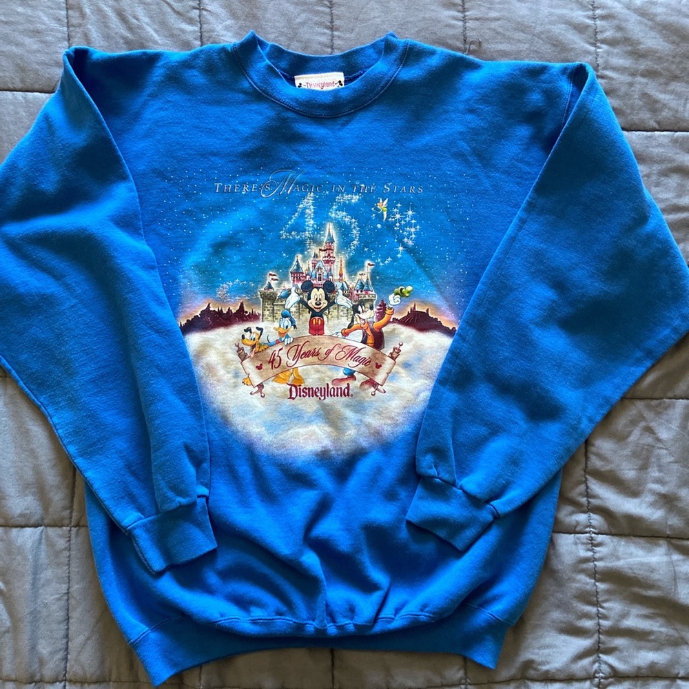 Vintage Disneyland sweatshirt